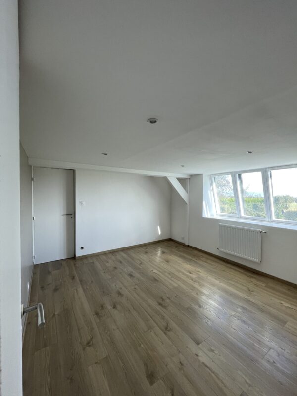 Réalisation d'une chambre (Flêtre)